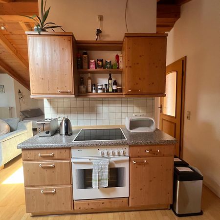 Gemuetliche Dachgeschosswohnung Mit Balkon Ainring Esterno foto